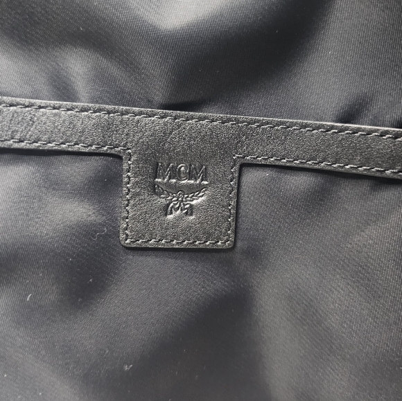 NWT MCM Portuna Medium Clear Graphic Logo Aren Cube Leather Trim Shopper Tote - Picture 14 of 17